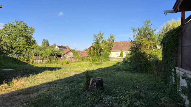 Eladó családi ház, Pomázon 65 M Ft, 3 szobás