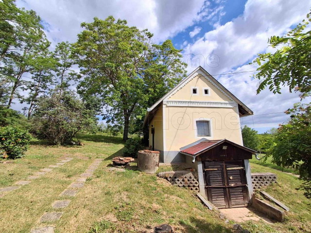 Eladó nyaraló, Galambokon 12.5 M Ft, 1 szobás