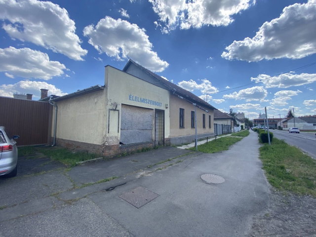 Eladó ipari ingatlan, Sarkadon 39.9 M Ft / költözzbe.hu