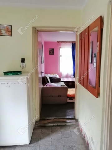 Eladó családi ház, Zajkon 6 M Ft, 2 szobás