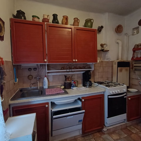 Eladó téglalakás, Nagykanizsán 32.9 M Ft, 3 szobás