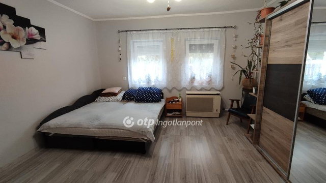 Eladó családi ház, Jánoshidán 13 M Ft, 2 szobás