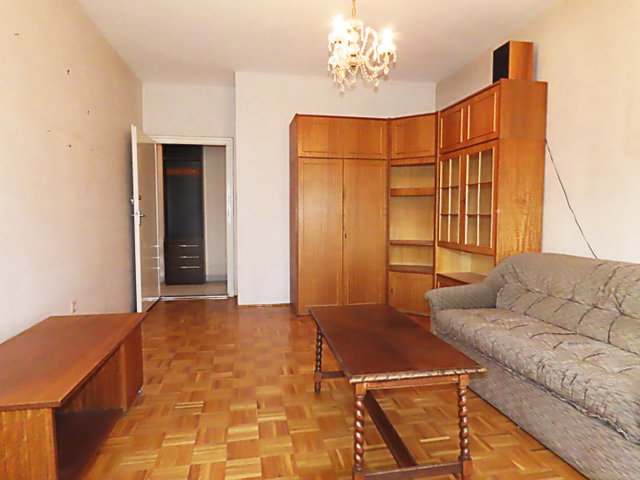 Eladó panellakás, Zalaegerszegen 32.8 M Ft, 2 szobás