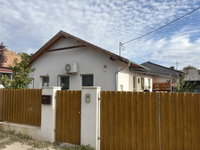 Eladó ikerház, Szigethalmon 85 M Ft, 4 szobás
