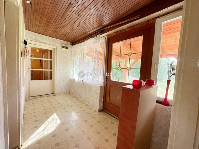Eladó családi ház, Kajdacson 13 M Ft, 3 szobás