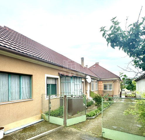 Eladó családi ház, Palotabozsokon 49 M Ft, 6 szobás