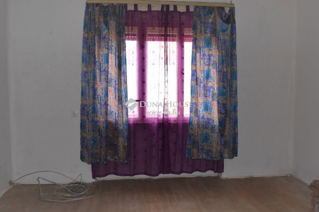 Eladó családi ház, Vasváron 25 M Ft, 2 szobás