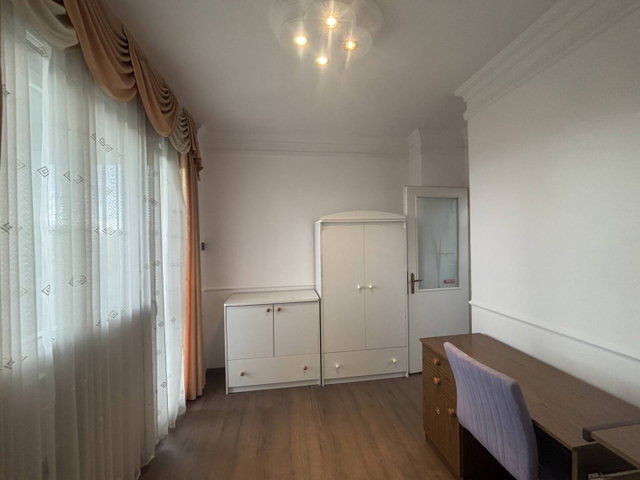 Kiadó családi ház, albérlet, Miskolcon 500 E Ft / hó, 5 szobás