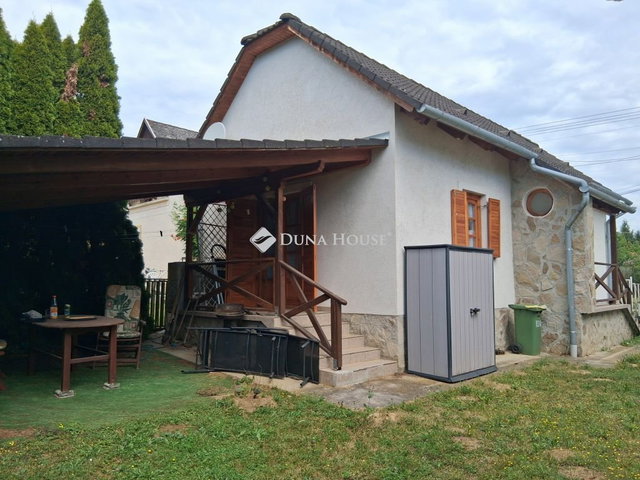 Eladó nyaraló, Igalon 42 M Ft, 2 szobás / költözzbe.hu