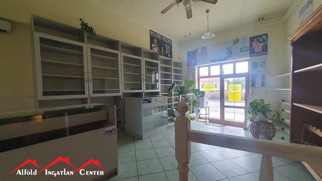 Eladó téglalakás, Gyomaendrődön 39 M Ft, 3 szobás