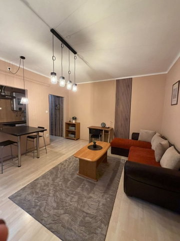 Kiadó téglalakás, albérlet, Debrecenben 220 E Ft / hó, 2 szobás