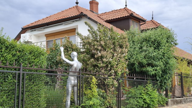Eladó családi ház, Mecseknádasdon 149.99 M Ft, 6 szobás