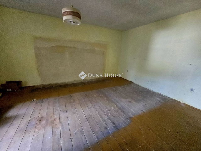 Eladó családi ház, Bólyban 16.9 M Ft, 2 szobás
