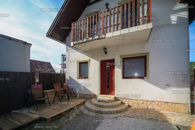 Eladó családi ház, Pomázon 83.4 M Ft, 5 szobás