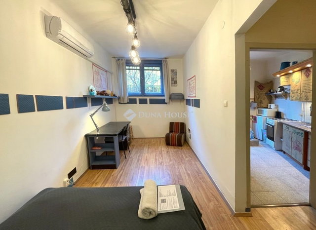 Eladó téglalakás, Budapesten, XI. kerületben 55 M Ft, 1 szobás