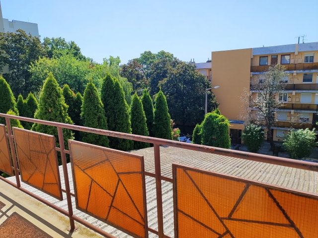 Eladó sorház, Szekszárdon 60 M Ft, 4 szobás