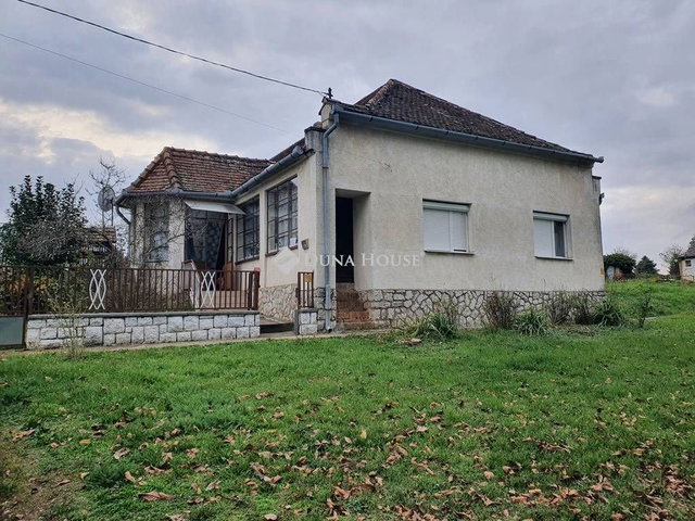 Eladó családi ház, Kistótfalun 21.9 M Ft, 4 szobás