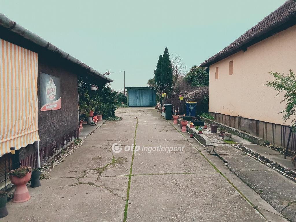 3 bed · 10m² · 19.500.000 ft