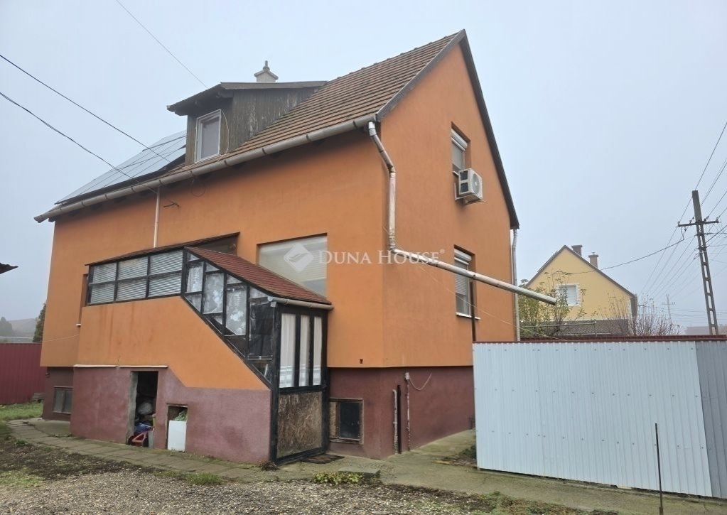 Családi ház · 4 hálószoba · 106 m² · 97.900.000 Ft