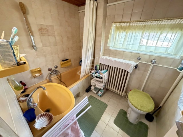 Kiadó téglalakás, albérlet, Székesfehérvárott 190 E Ft / hó