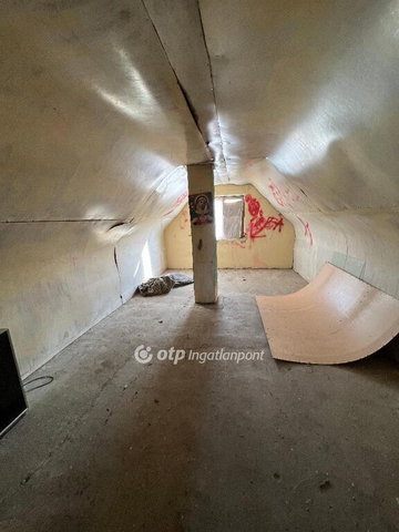 Eladó családi ház, Ároktőn 1.5 M Ft, 3 szobás