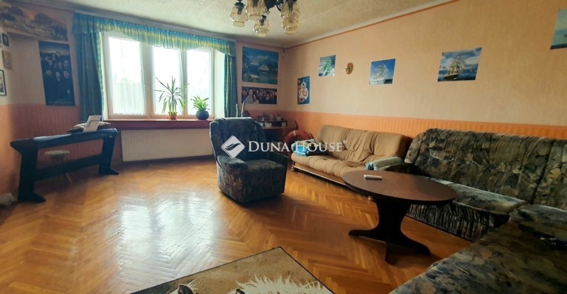 4 bed · 112m² · 74.900.000 ft