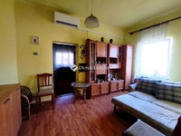Eladó ikerház, Dombóváron 13.5 M Ft, 2 szobás