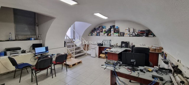 Eladó üzlethelyiség, Kecskeméten 35 M Ft / költözzbe.hu