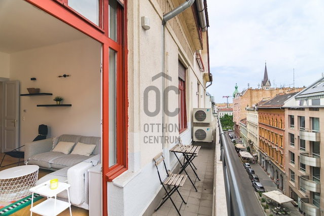 Eladó téglalakás, Budapesten, IX. kerületben, Ráday utcában