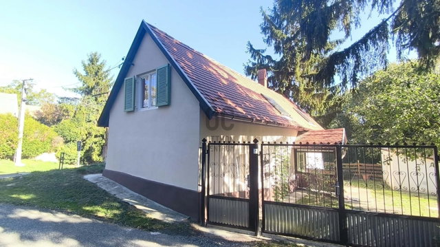 Eladó családi ház, Nemesvitán 53.6 M Ft, 2 szobás