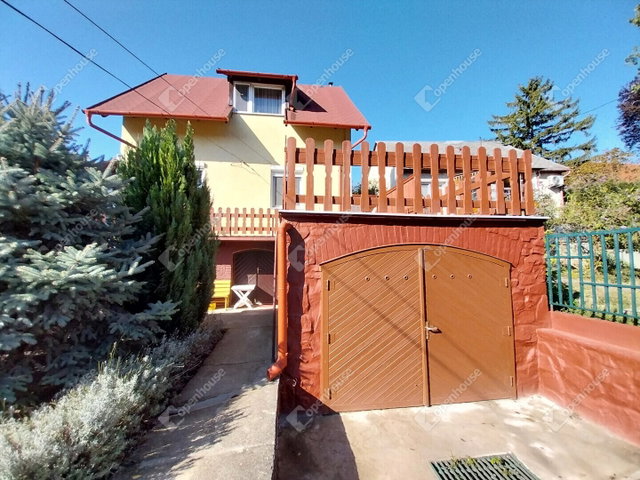 Eladó családi ház, Székesfehérvárott 89 M Ft, 3 szobás