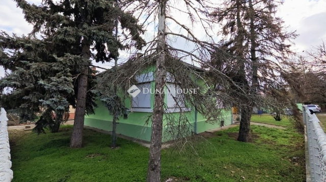 Eladó családi ház, Kecskeméten 79 M Ft, 3 szobás