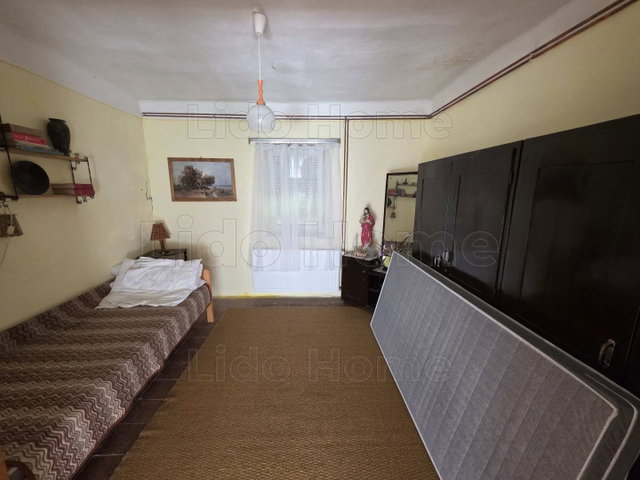 Eladó családi ház, Gamáson 19.9 M Ft, 2+2 szobás