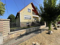 Eladó családi ház