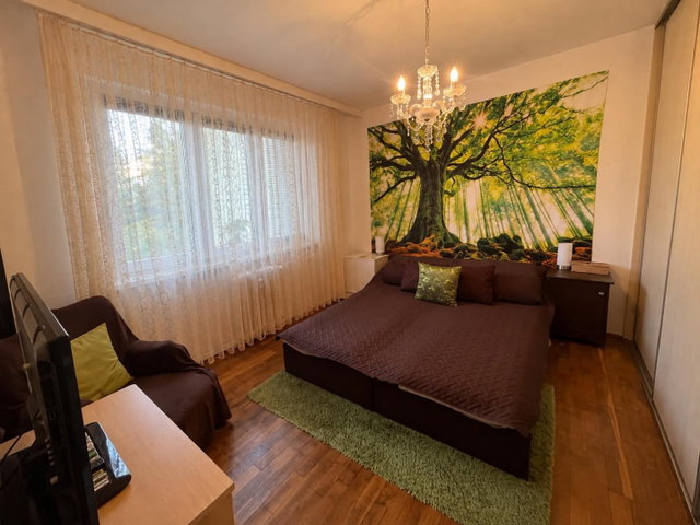 Eladó panellakás, Szegeden 48 M Ft, 2 szobás