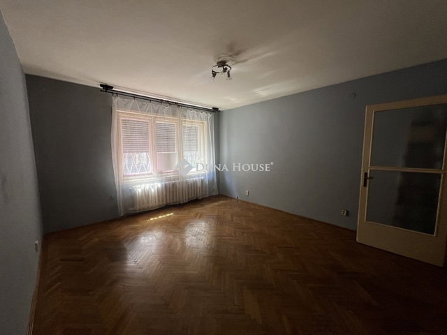 Eladó téglalakás, Budapesten, XII. kerületben 48.5 M Ft