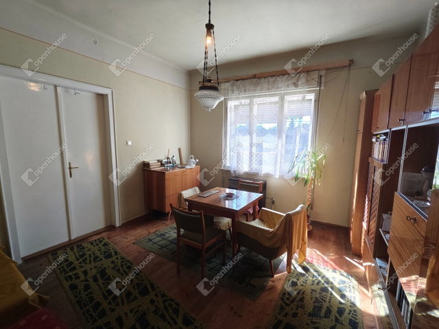 Eladó családi ház, Szombathelyen 39 M Ft, 3 szobás