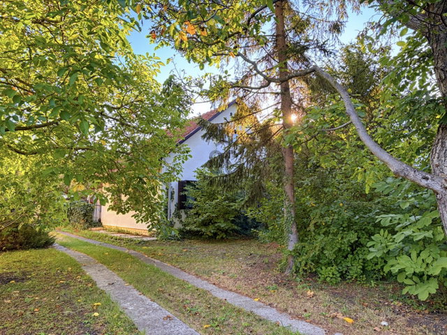 Eladó családi ház, Szentendrén 79.9 M Ft, 2 szobás