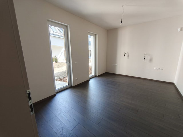 Eladó téglalakás, Kecskeméten 125 M Ft, 2+2 szobás