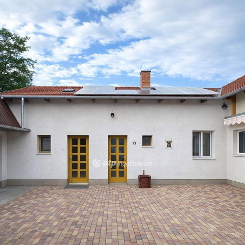 Eladó családi ház, Kisapátiban 69.5 M Ft, 3 szobás