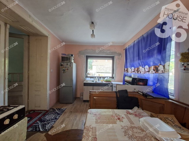 Eladó családi ház, Pusztaszeren 14.9 M Ft, 2 szobás