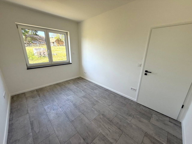 Eladó családi ház, Nagykozáron 109.9 M Ft, 4 szobás