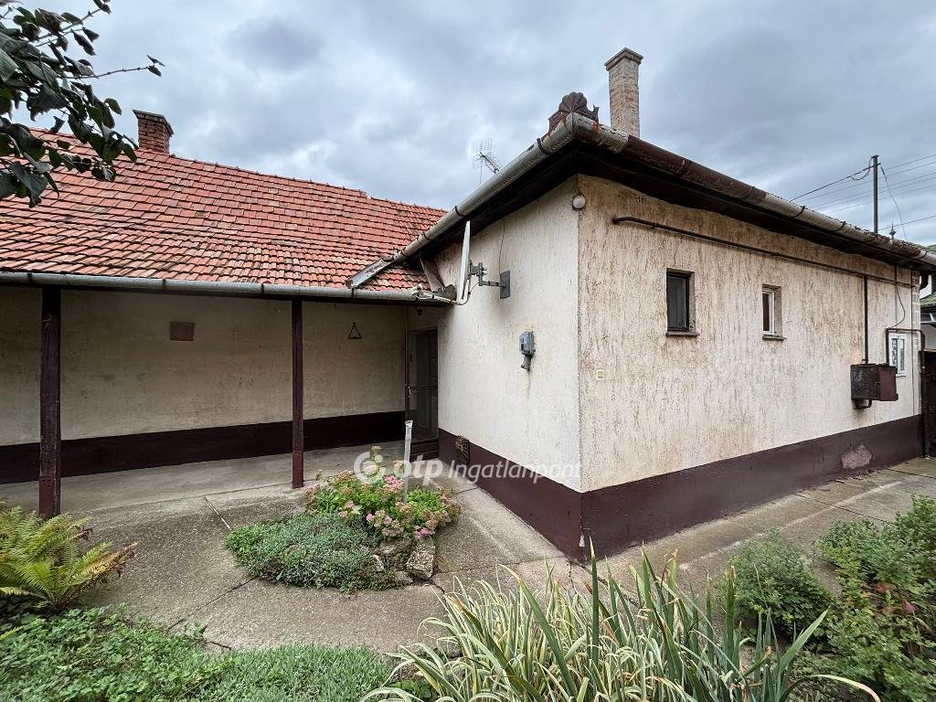3 bed · 92m² · 43.000.000 ft