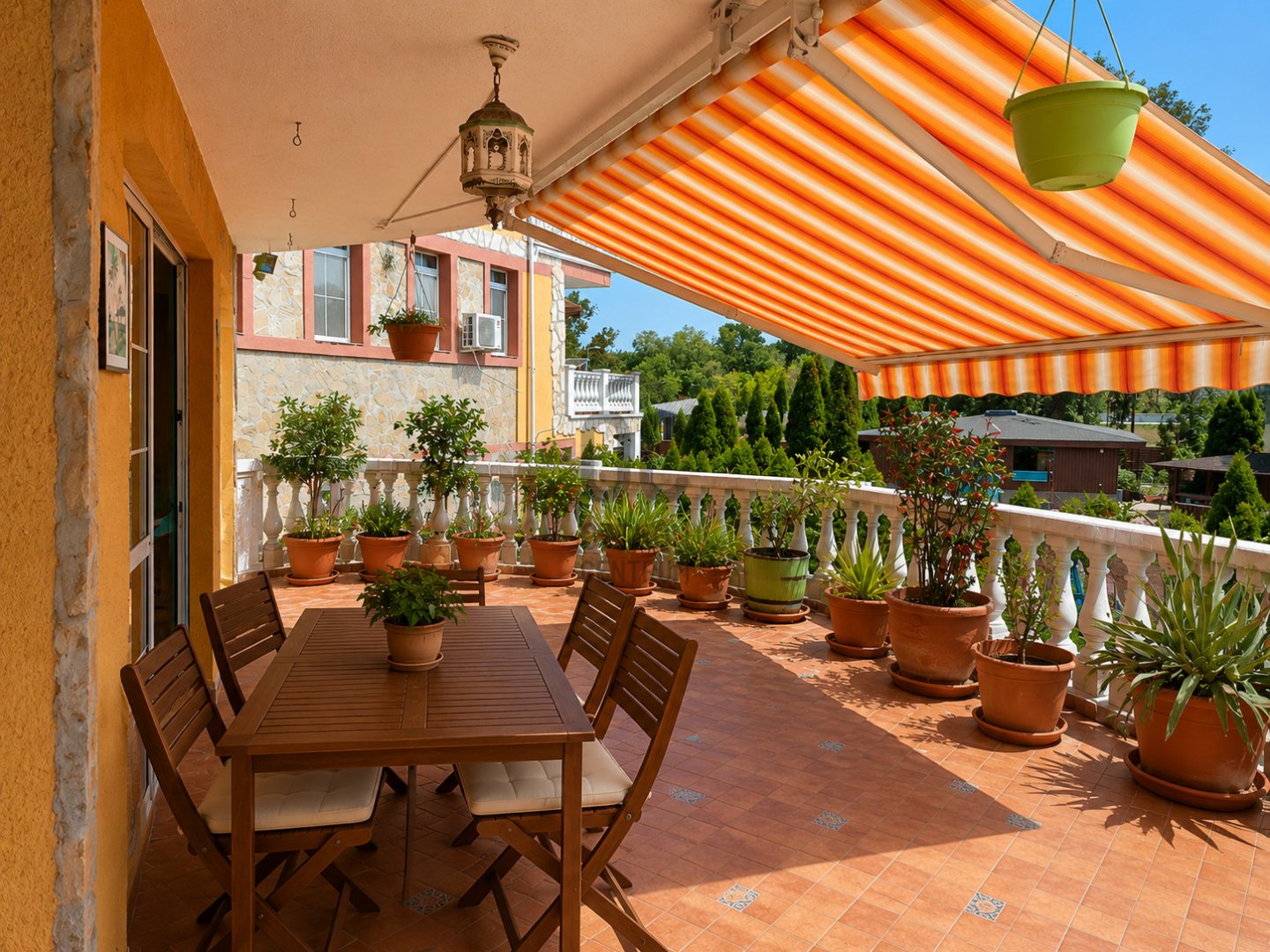 3 bed · 100m² · 720.000 ft