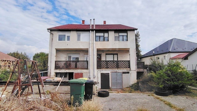 Eladó családi ház, Alsózsolcán 56.5 M Ft, 9 szobás