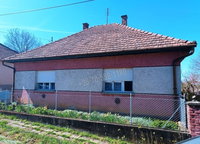 Eladó családi ház, Perőcsényen 37.5 M Ft, 2 szobás