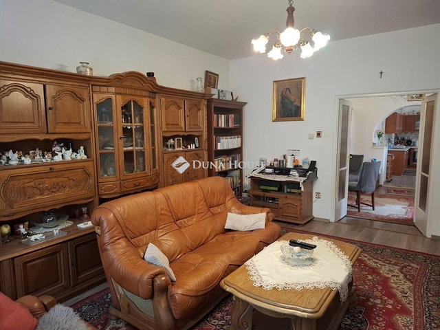 Eladó családi ház, Dömösön 58 M Ft, 2 szobás
