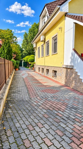 Eladó családi ház, Albertirsán 95 M Ft, 7 szobás