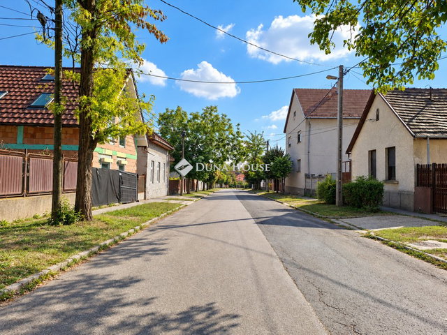 Eladó téglalakás, Budapesten, XXIII. kerületben 29.9 M Ft
