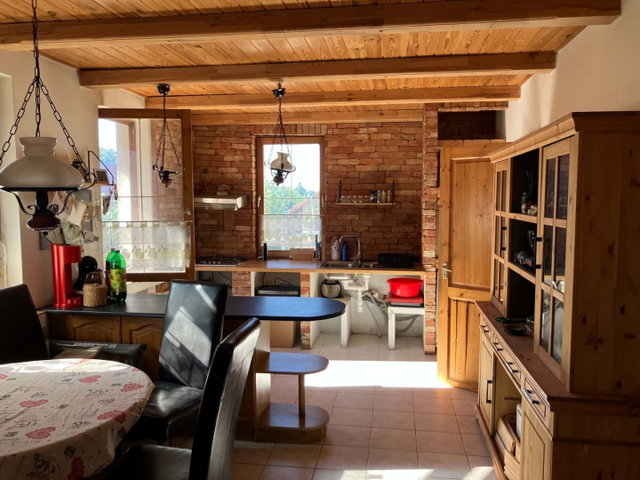 Kiadó családi ház, albérlet, Ivánon 170 E Ft / hó, 3 szobás